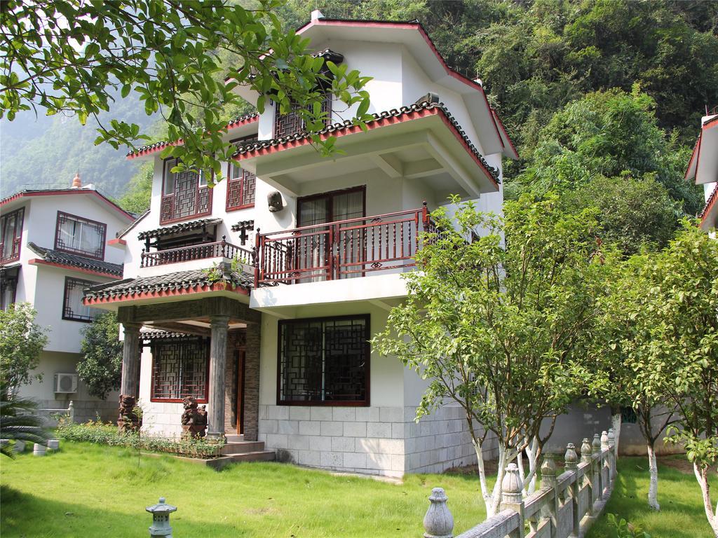 New West Street International Hotel Yangshuo Exteriör bild