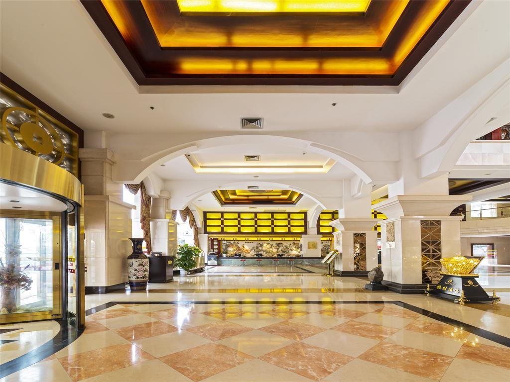 New West Street International Hotel Yangshuo Exteriör bild